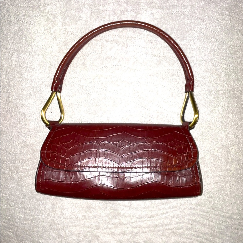 VTG BUENO Faux Crocodile Skin Wine Red Shoulder Bag